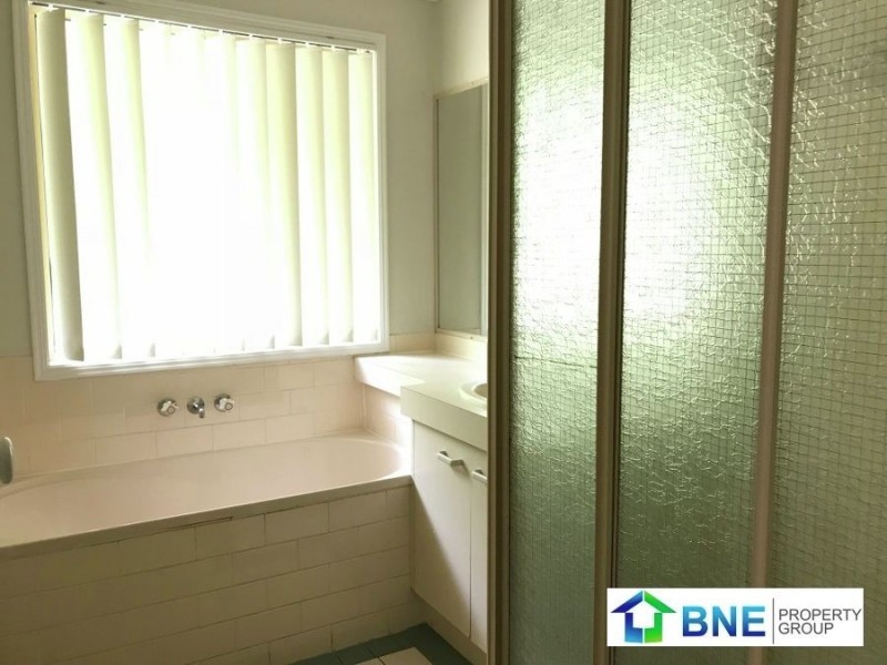 5 Valentino Cl, Parkwood QLD 4214