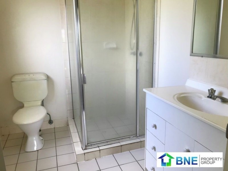 16 Study Court, Meadowbrook QLD 4131