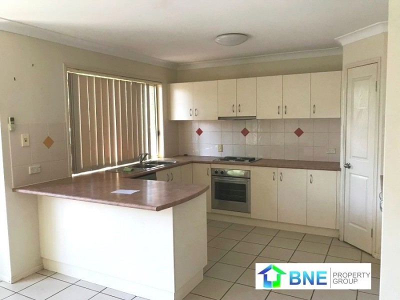 16 Study Court, Meadowbrook QLD 4131