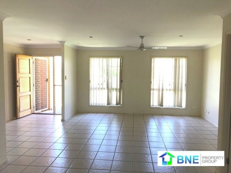 16 Study Court, Meadowbrook QLD 4131