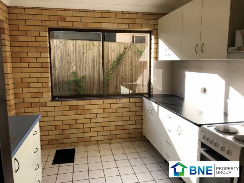 12 Cinderella Drive, Springwood QLD 4127