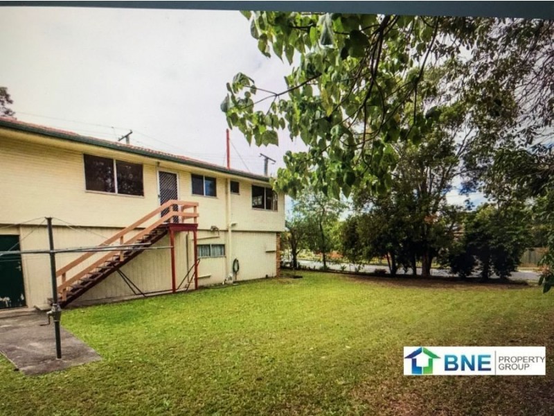 13 Lenore Cr, Springwood QLD 4127