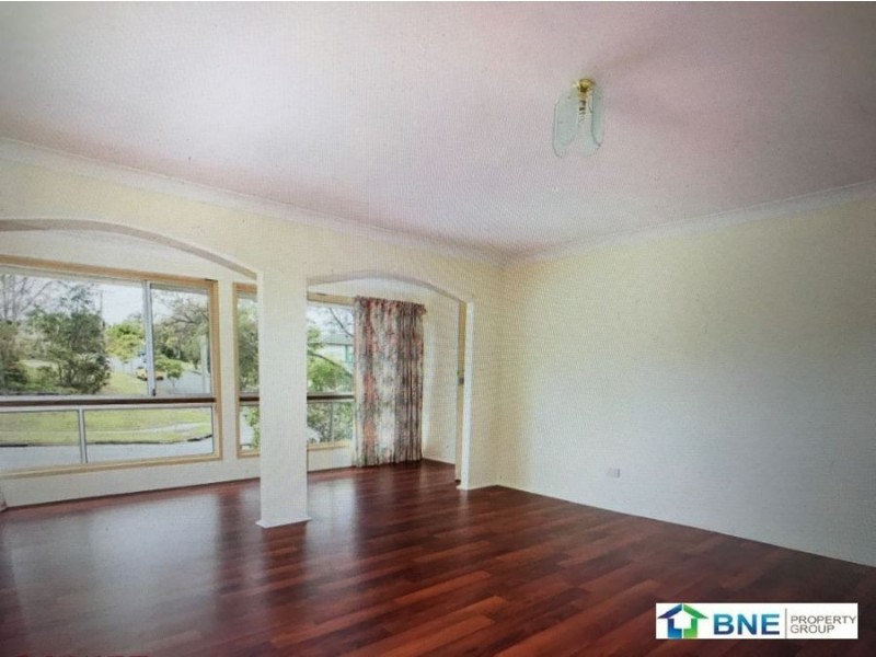 13 Lenore Cr, Springwood QLD 4127