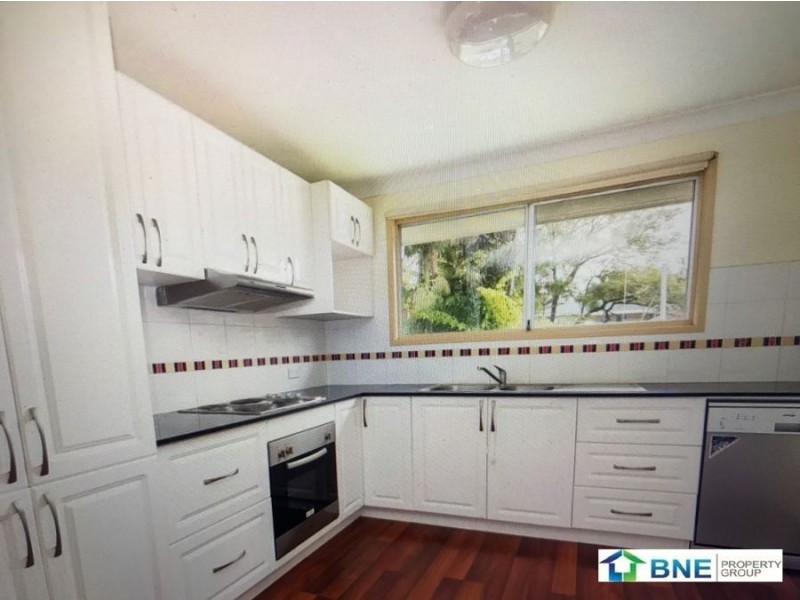 13 Lenore Cr, Springwood QLD 4127