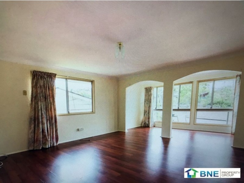 13 Lenore Cr, Springwood QLD 4127