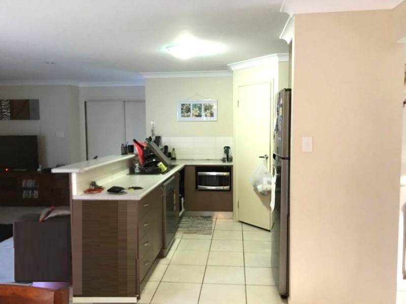 25B. Pinelands Street, Loganlea QLD 4131