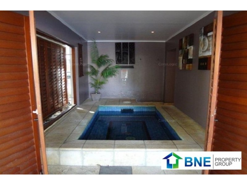 49 103 Salerno St, Surfers Paradise QLD 4217