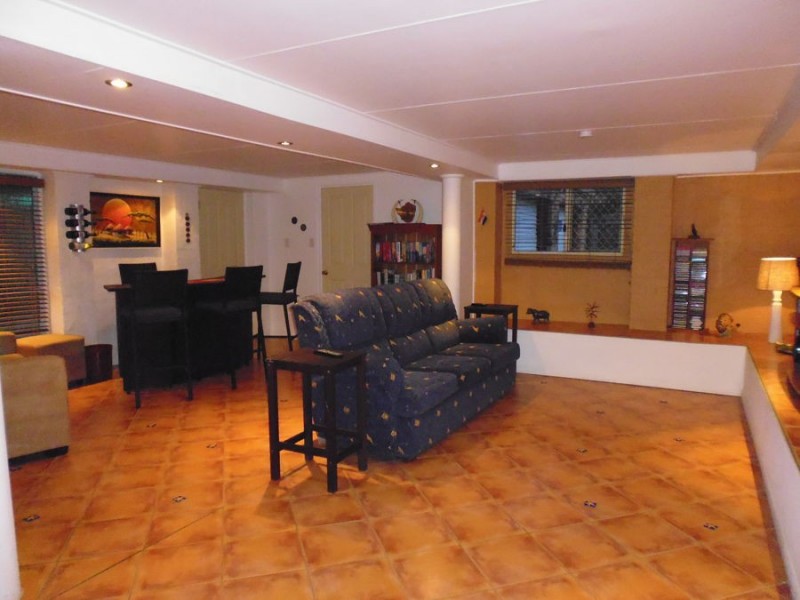 42 Emerald Drive, Southside QLD 4570