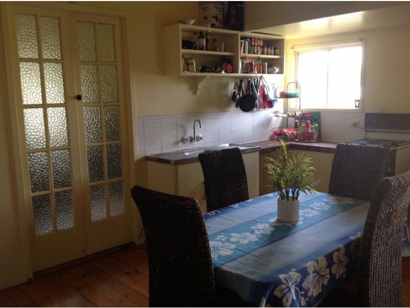 3 Flint Street, Ipswich QLD 4305