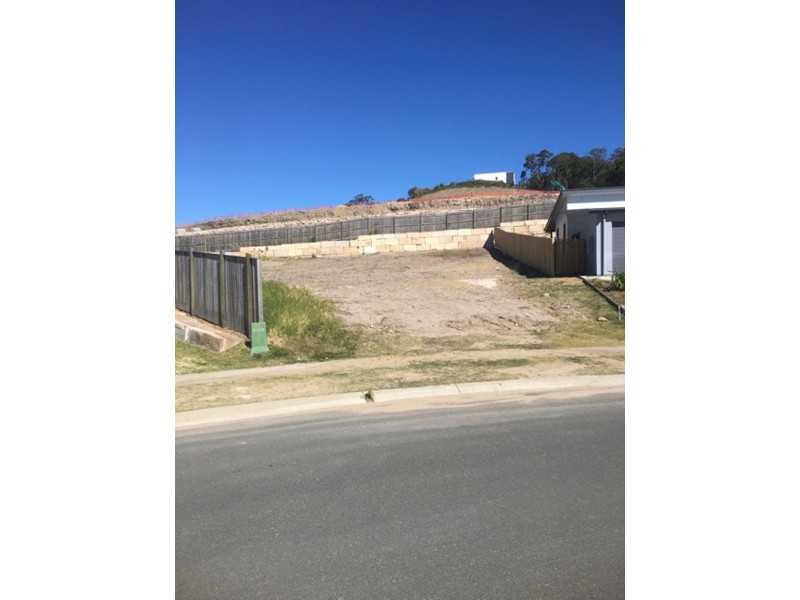 13 Tree View Crescent, Little Mountain QLD 4551