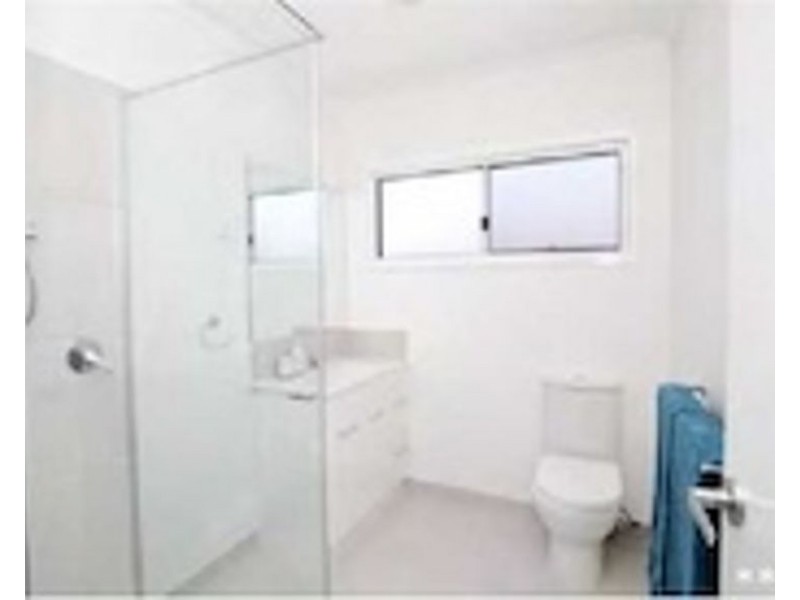 Booval QLD 4304