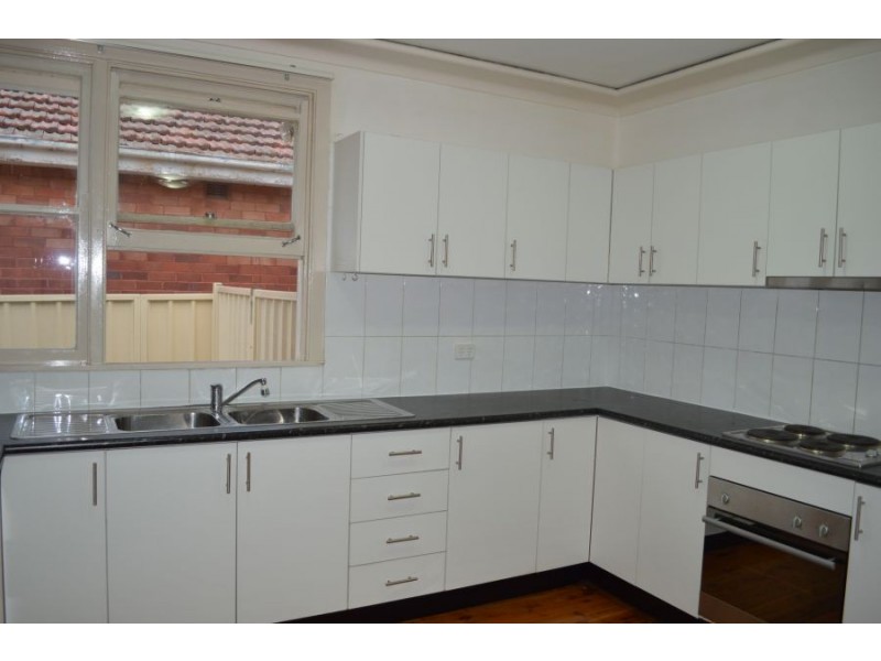 50. Woodlands Rd, Liverpool NSW 2170