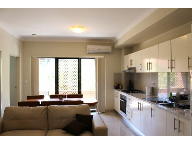 1/134 Woodville Road, Merrylands NSW 2160