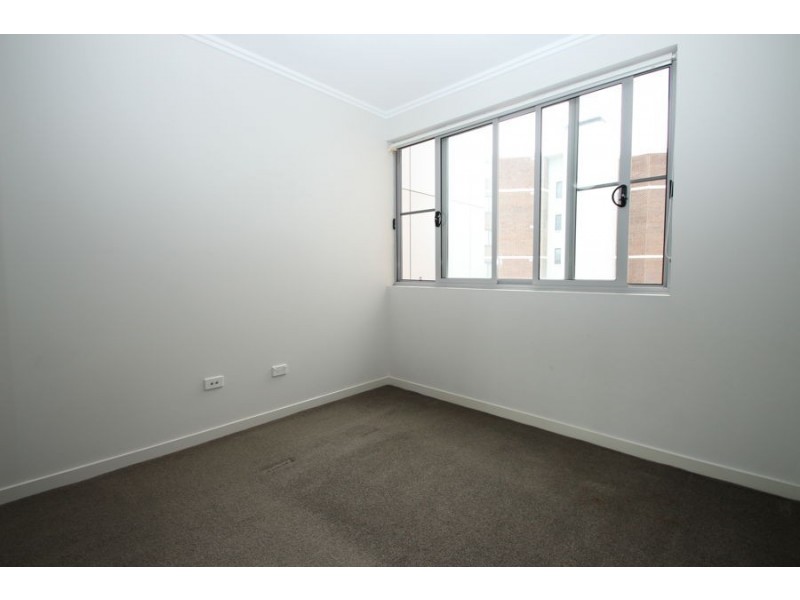 27/8-12 Kerrs Road, Lidcombe NSW 2141