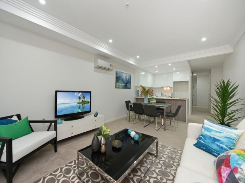 12 6-14 park road, Auburn NSW 2144