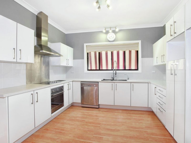 24 Bell Crescent, Fairfield NSW 2165