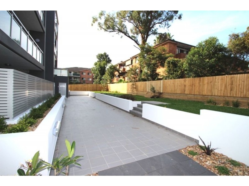 8/44-46 Addlestone Road, Merrylands NSW 2160