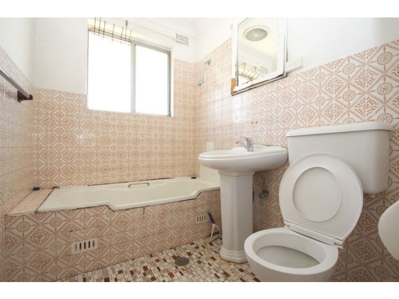 2bed /30 Kerr Parade, Auburn NSW 2144