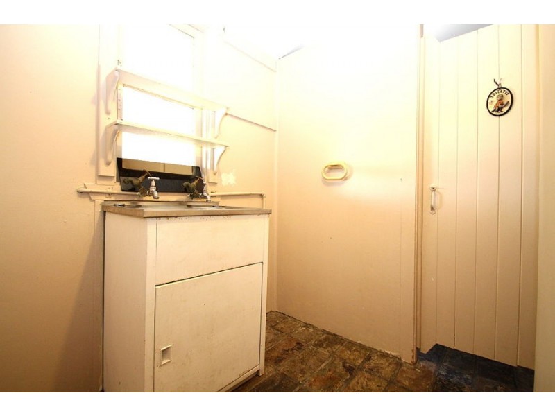 18 Leura Road, Auburn NSW 2144