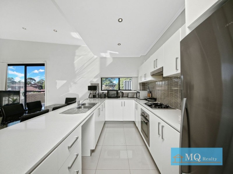 7/217-219 William St, Granville NSW 2142