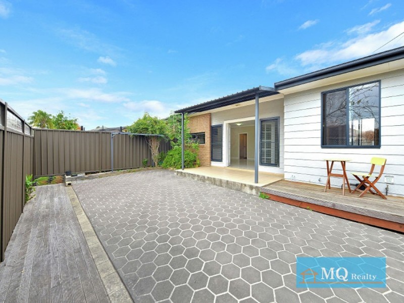 3/5 Mark Street, Merrylands NSW 2160