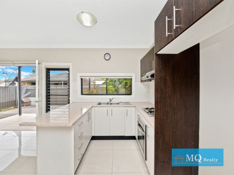 3/5 Mark Street, Merrylands NSW 2160