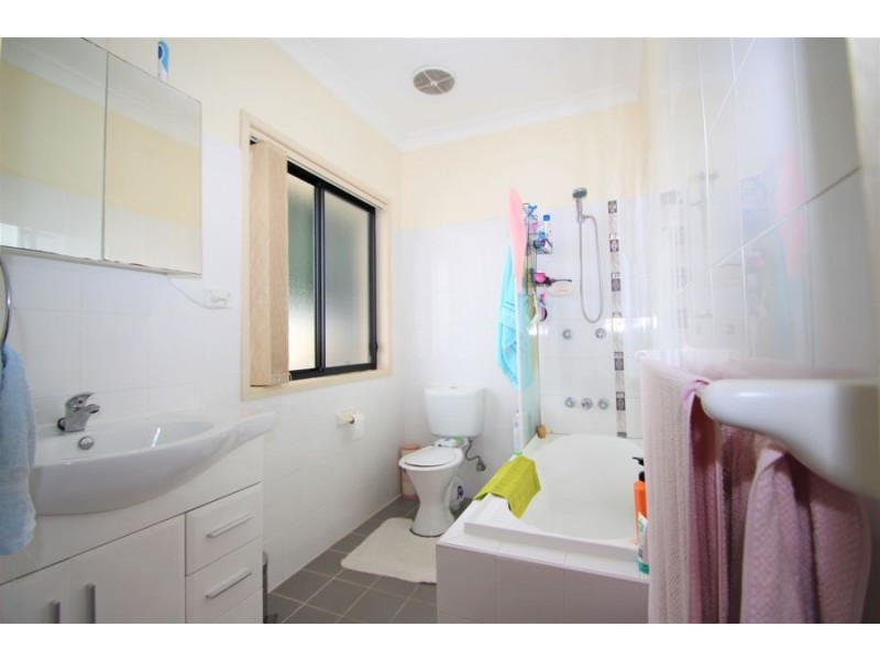 25 Champness Crescent, St Marys NSW 2760