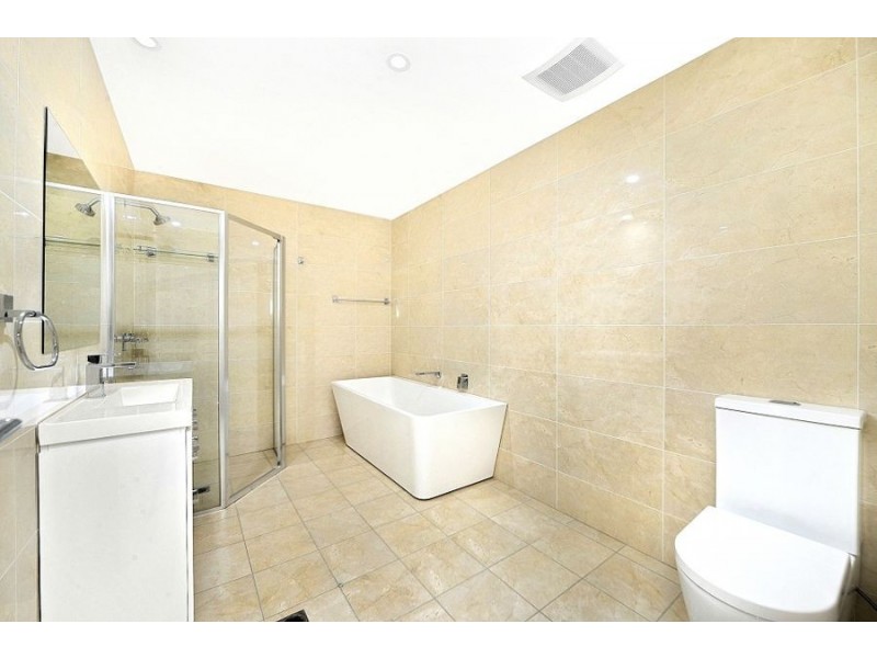 9/6-14 Park road, Auburn NSW 2144