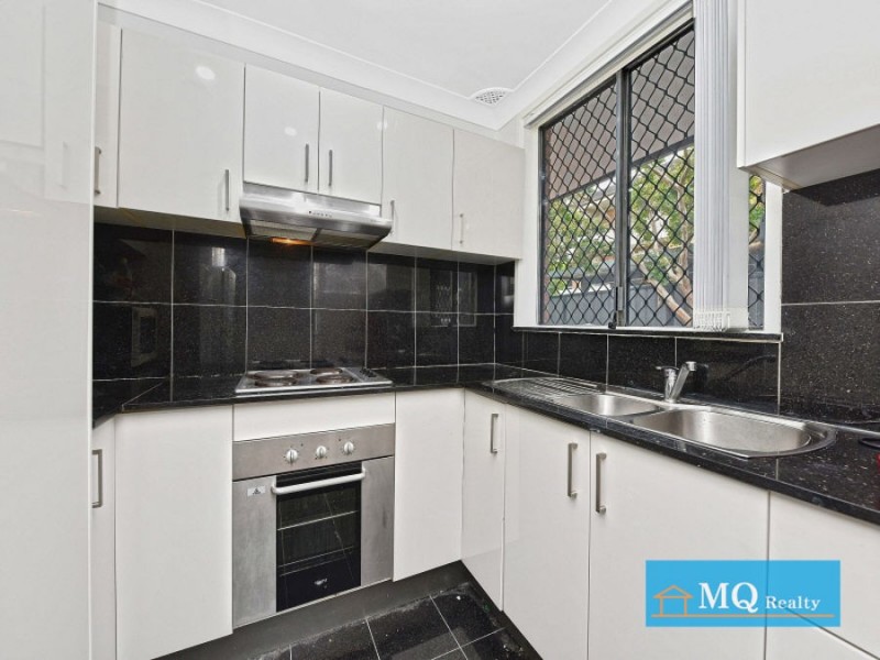 6/48 Flora St, Roselands NSW 2196