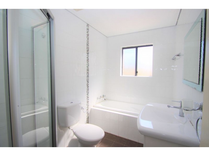 3/31-33 Myrtle Road, Bankstown NSW 2200