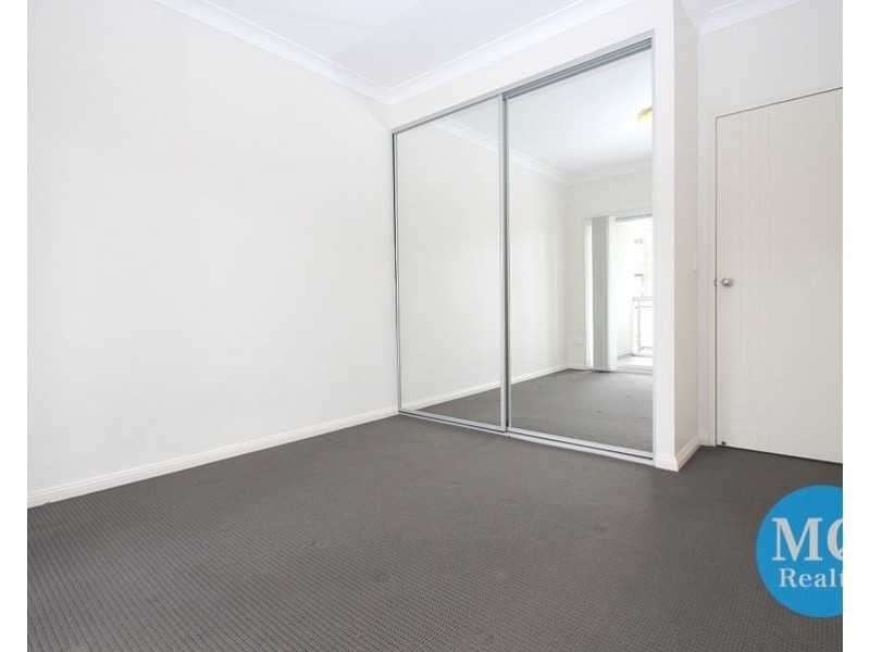 17/22-24 Smythe Street, Merrylands NSW 2160