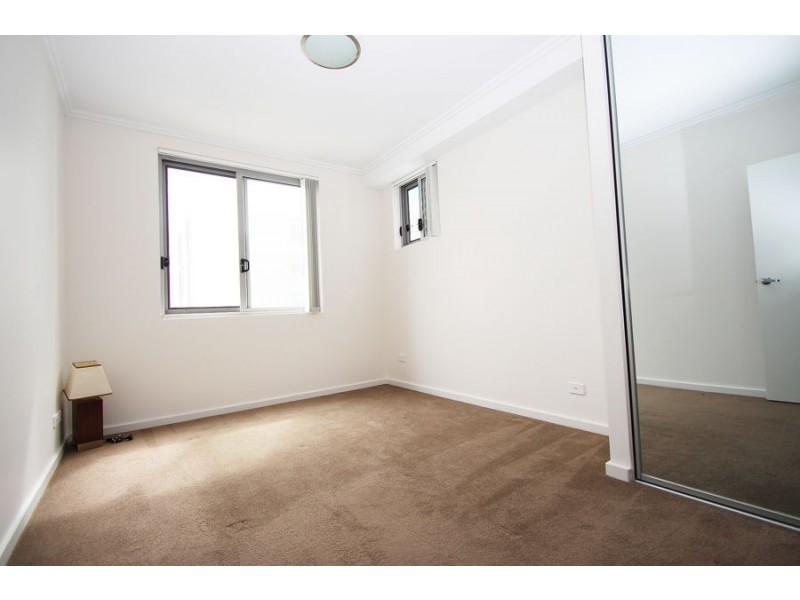 602/3 Weston Street, Rosehill NSW 2142