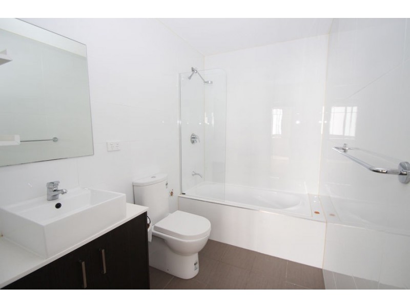 602/3 Weston Street, Rosehill NSW 2142