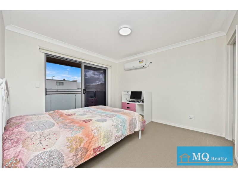 33 Bowaga Circuit, Villawood NSW 2163