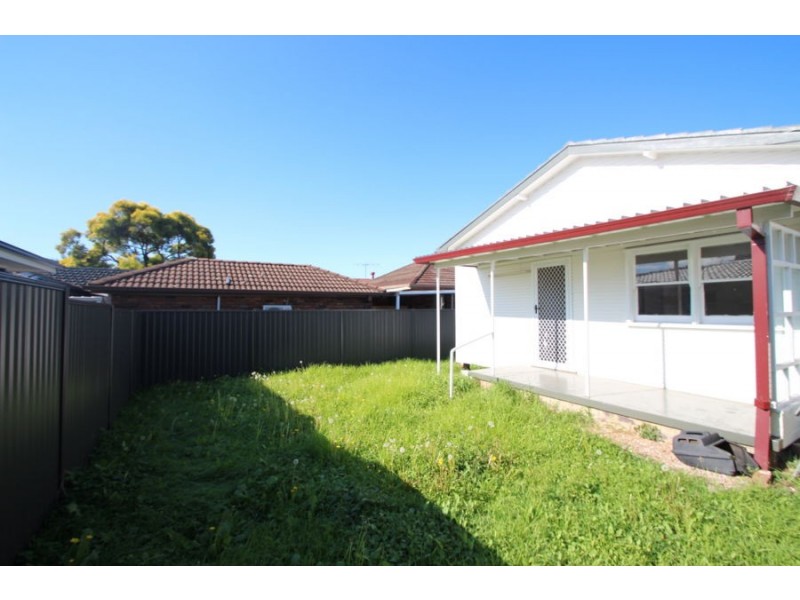 31 Banksia Street, South Granville NSW 2142