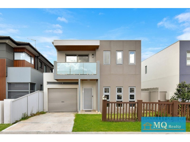 33 Bowaga Circuit, Villawood NSW 2163