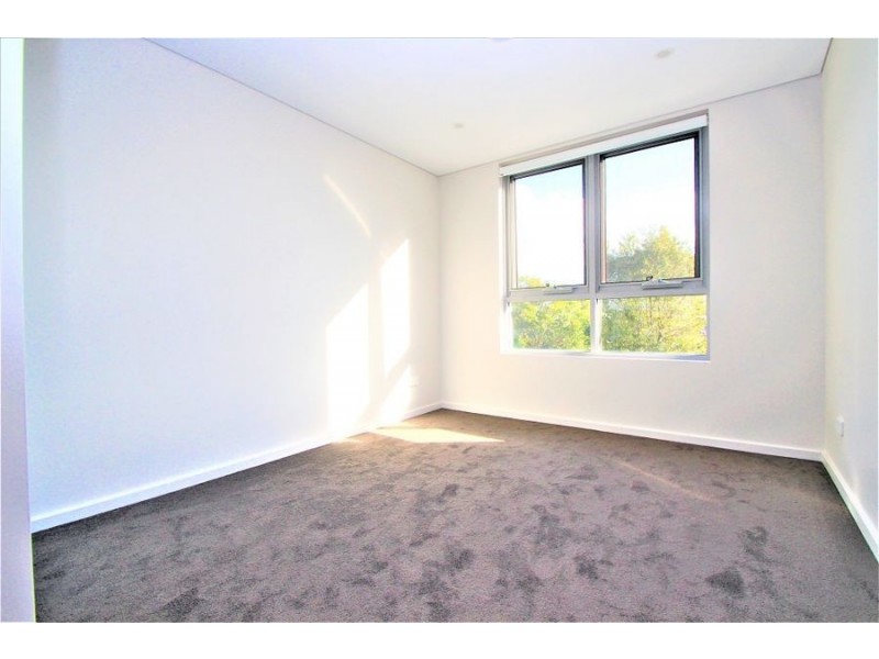 19 Booth Street, Westmead NSW 2145