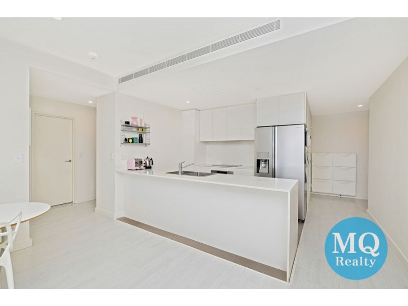104C/2 Rowe Drive, Potts Hill NSW 2143