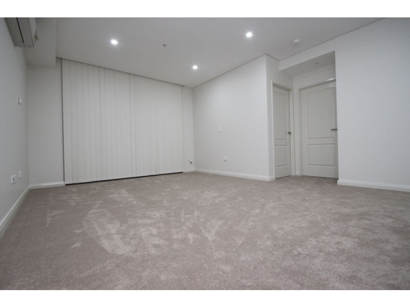 2/6-14 Park Road, Auburn NSW 2144