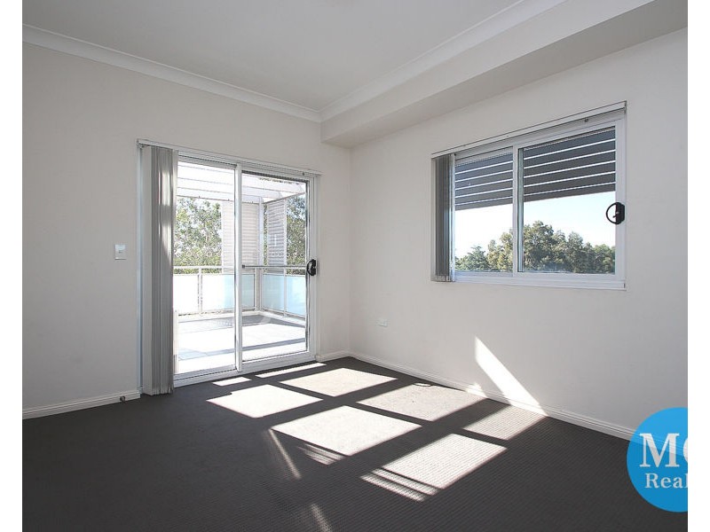 22/22-24 Smythe Street, Merrylands NSW 2160