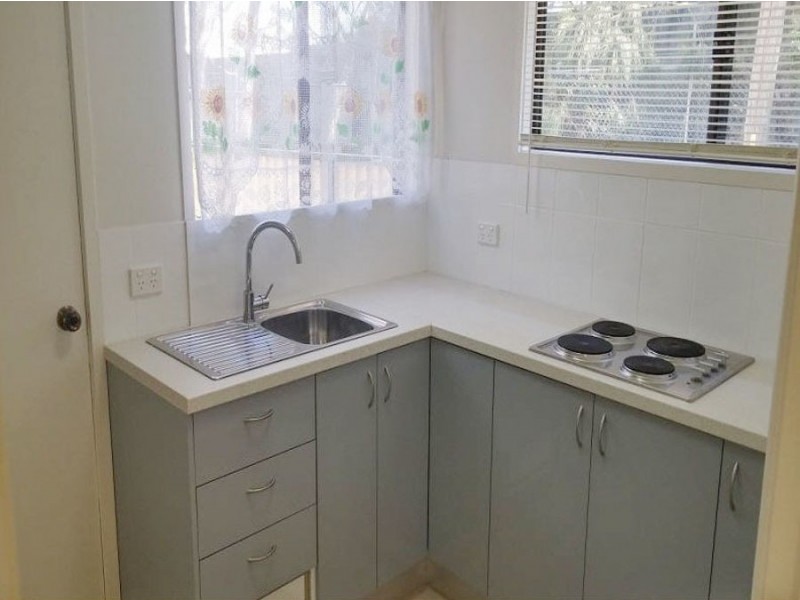 2 Pomona Street, Greenacre NSW 2190