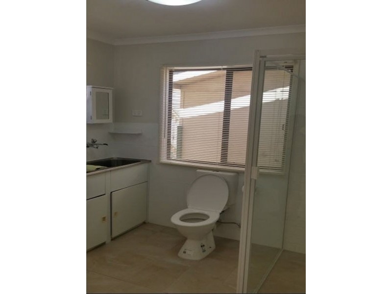 2 Pomona Street, Greenacre NSW 2190