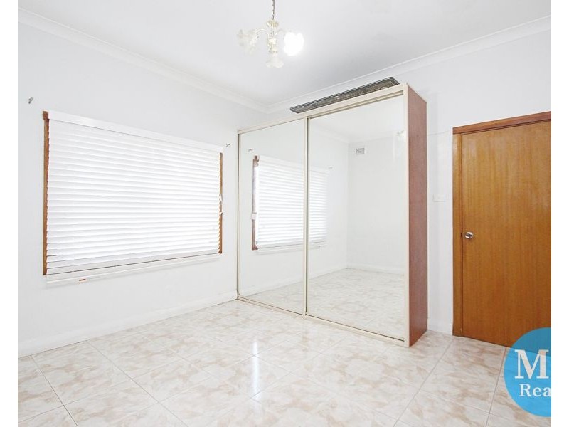 33 Victoria Street East, Lidcombe NSW 2141