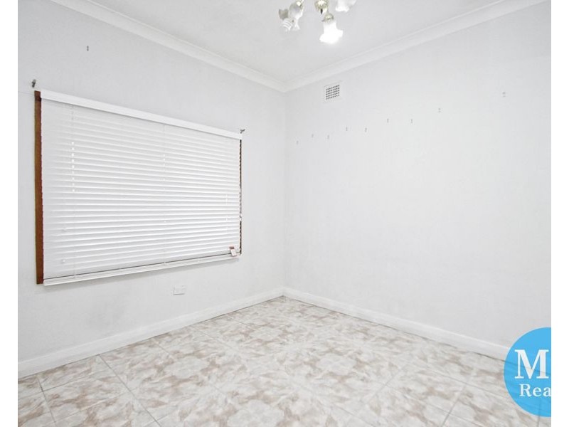 33 Victoria Street East, Lidcombe NSW 2141