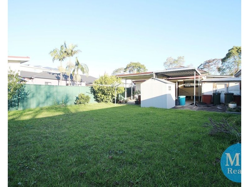 33 Victoria Street East, Lidcombe NSW 2141