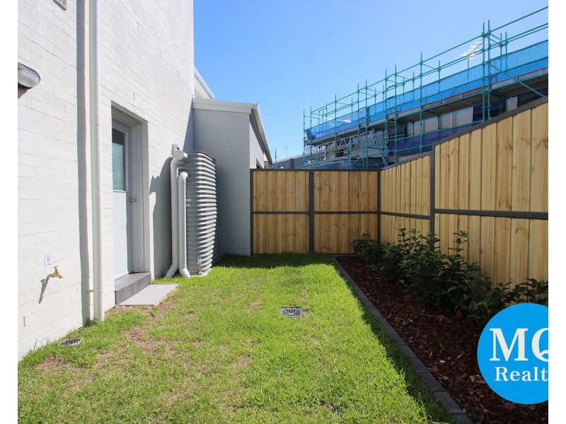 10 Fringe Glade, Blacktown NSW 2148