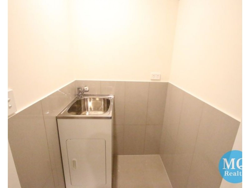 c207/17 Hanna St, Potts Hill, NSW 2143 Australia, Potts Hill NSW 2143