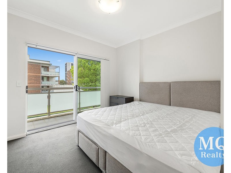 8/ 22-24 Smythe Street, Merrylands NSW 2160