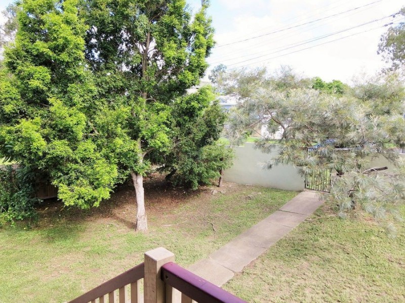 6 Doyle Street, Coorparoo QLD 4151