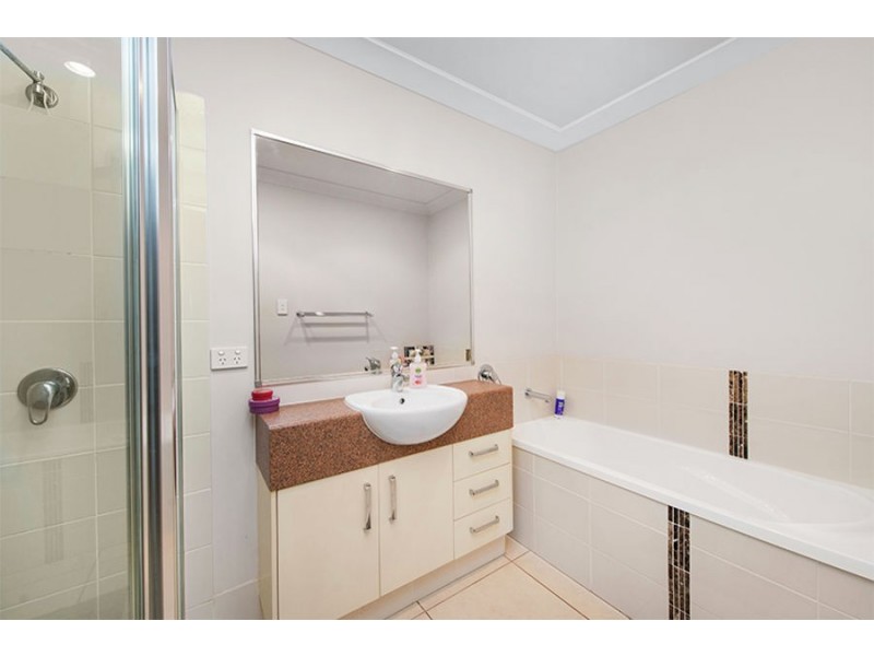 1/28 Wyndham Circuit, Holmview QLD 4207